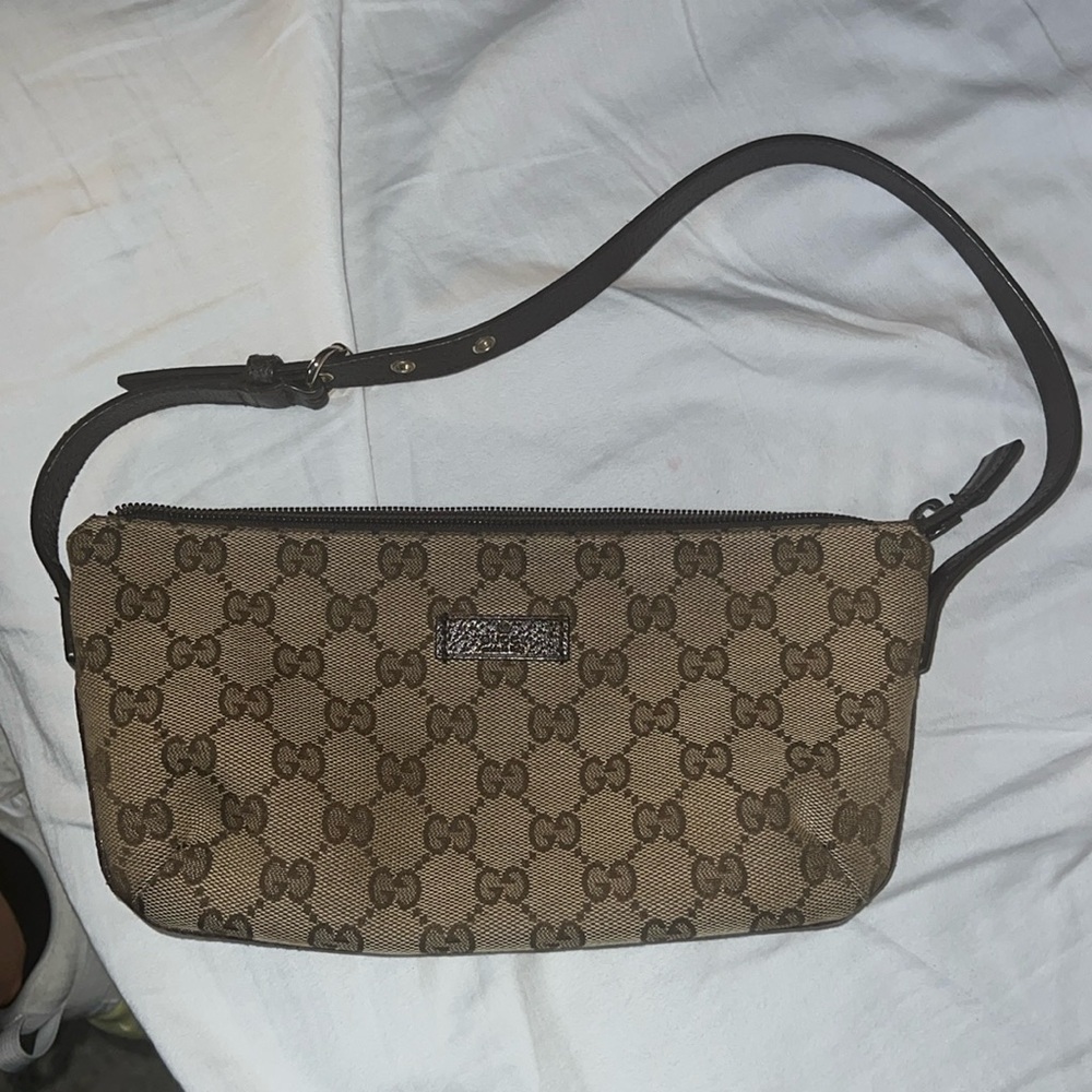 Gucci pouch